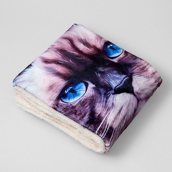 Warm Snuggly Waterproof Pet Blanket - Picture 16 of 17